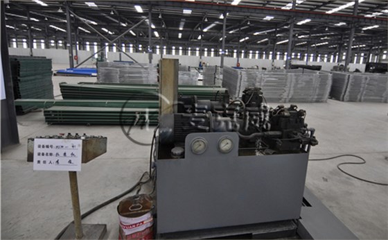 麥克威通風液壓拉彎機