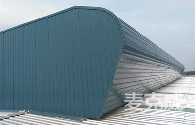 屋脊自然通風器(TC5型) 屋脊自然通風器(TC5型)